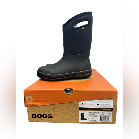Bogs Other - BOGS Kids' Classic High Handles Winter Waterproof Boots Black size 4